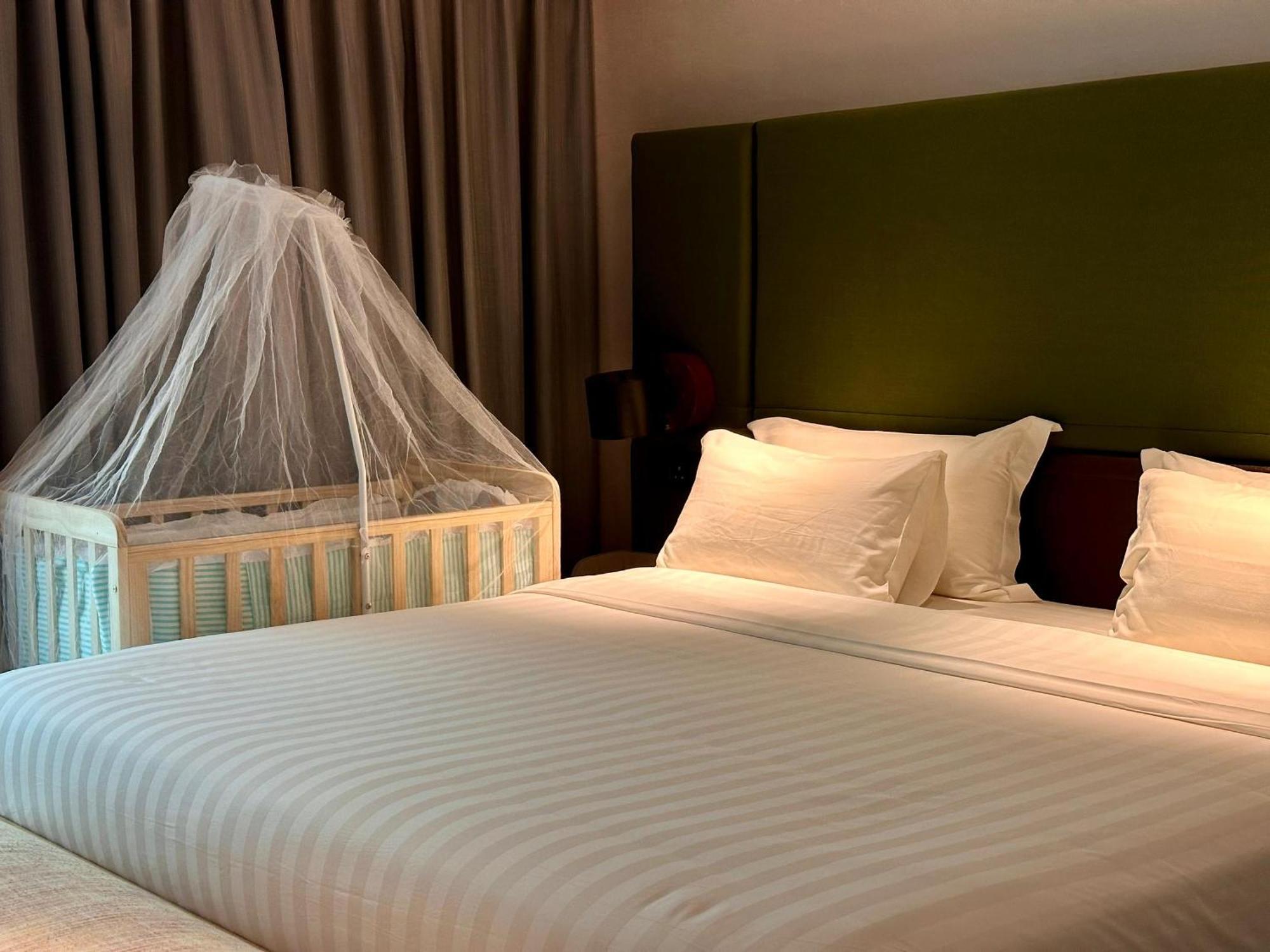 King Park Hotel Kota Kinabalu Kültér fotó