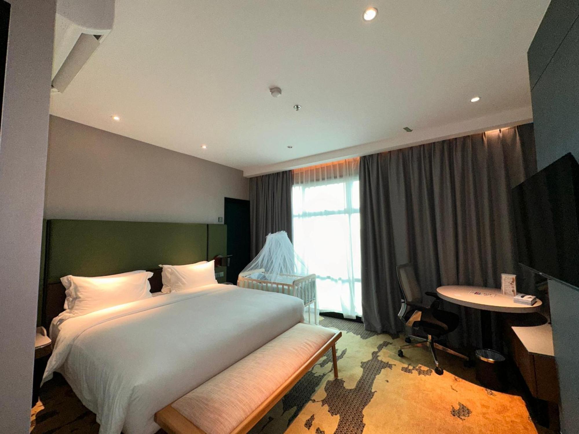 King Park Hotel Kota Kinabalu Kültér fotó