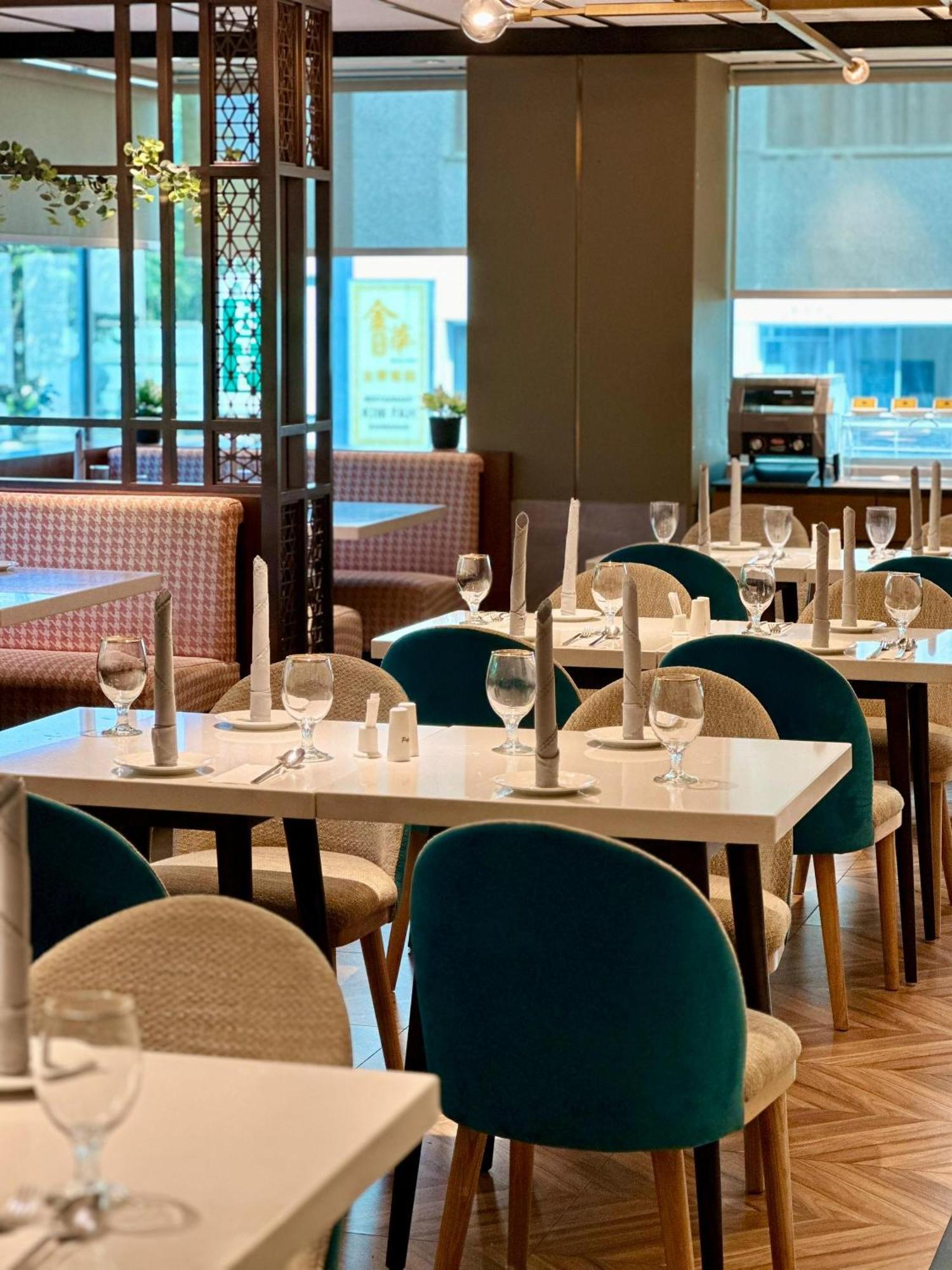 King Park Hotel Kota Kinabalu Kültér fotó