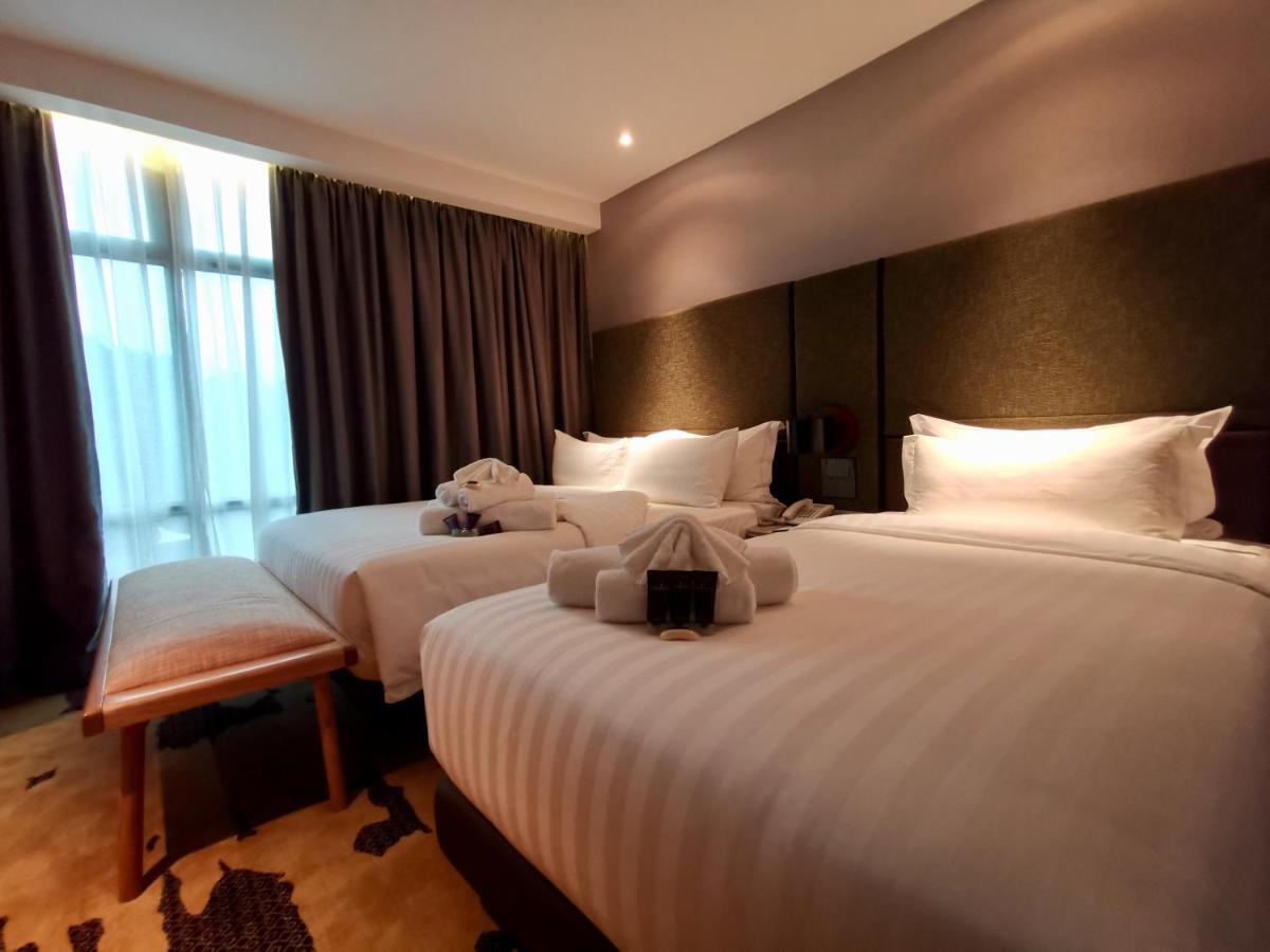 King Park Hotel Kota Kinabalu Kültér fotó